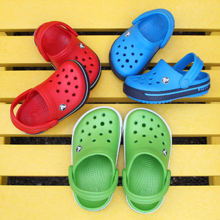 crocs