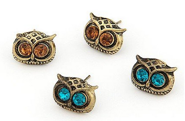 Amazon.com  niceEshop TM  2 Pairs x Cute Art Deco Owl Head Charm Stud Earrings Jewelry Vintage Retro Random Color  Jewelry