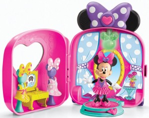 minnie's fashion play set