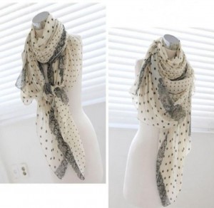 polka-dot-scarf