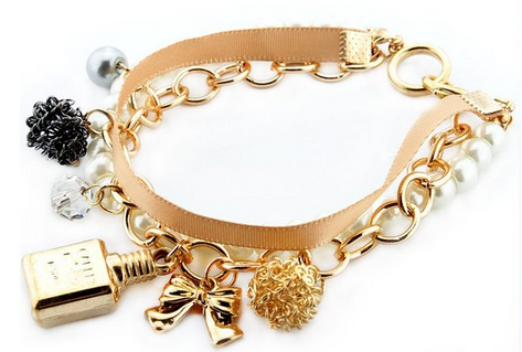 charm-bracele