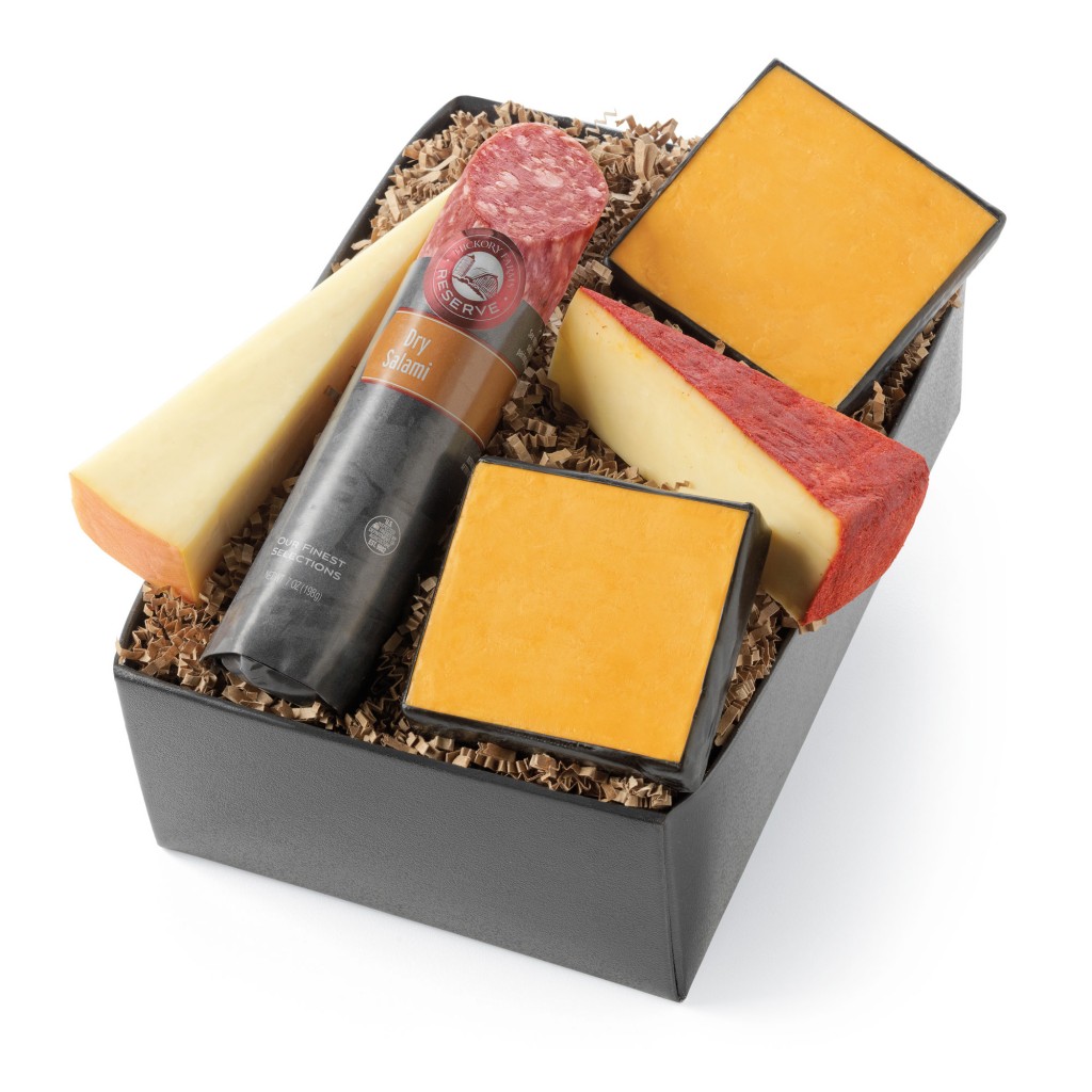 Hickory Farms Reserve Cheddar Flight with Salami (1)