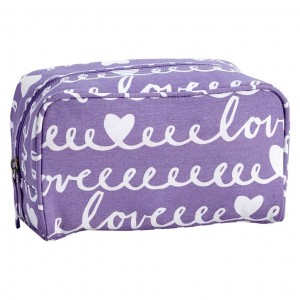 sweet-dreams-sleepover-medium-toiletry-purple-loops-a-lot-o
