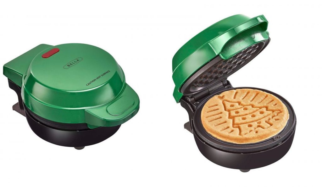 Bella Christmas Tree MiniWaffle Maker 13.49 Wheel N Deal Mama